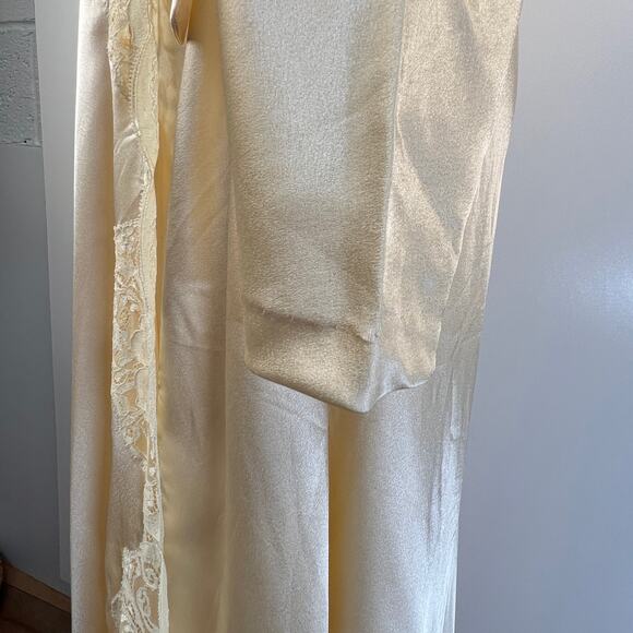 Vintage 70s Lanvin Satin & Lace Night Gown & Robe Set Wedding Bridal Honeymoon - Picture 8 of 15